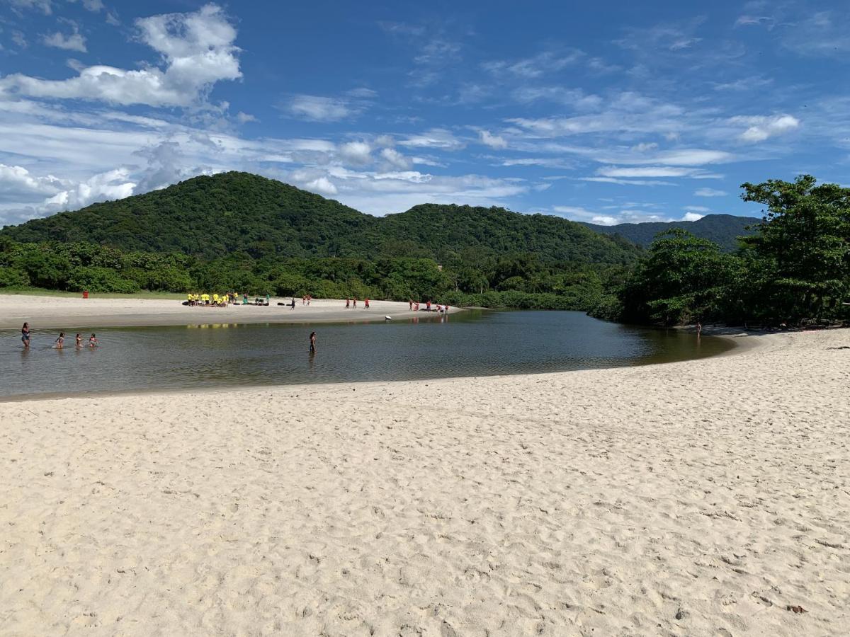 Linda Casa Em Camburizinho 100 M Da *