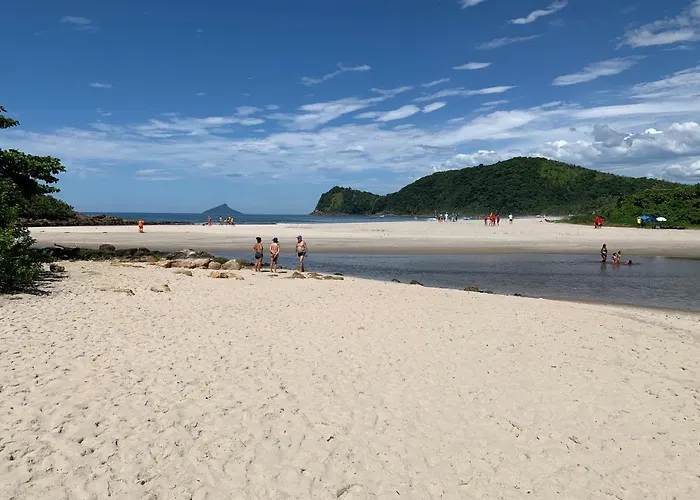 Linda Casa Em Camburizinho 100 M Da Praia